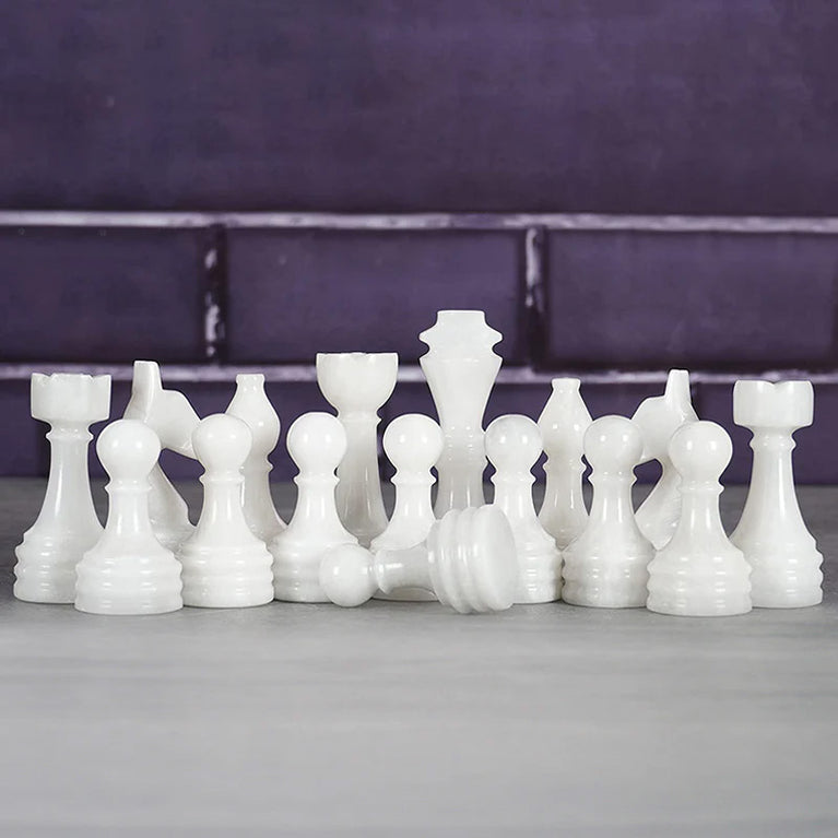 Black and White Natural Marble Chess Pieces